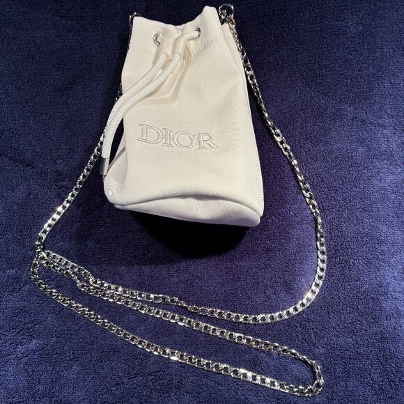 Dior Drawstring Bucket Bag - Picture 5 of 6